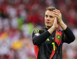 Manuel Neuer Masuk, Kudeta Status Penjaga Gawang Utama Jerman dari Oliver Baumann