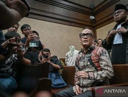 Dituntut 5 Tahun Bui, eks Wamenaker Noel: Mending saya Korupsi Banyak