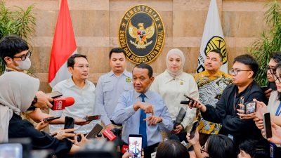Tarif Baru PNBP Mineral Logam Masih Digodok, Bahlil Ogah Ganggu Iklim Investasi