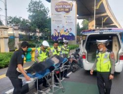 Kecelakaan Hari Ini di Jakarta Selatan, Motor Hilang Kendali, Korban Terkapar