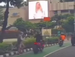 Pelaku Jambret Handphone WNA di Bundaran HI Diburu Polisi