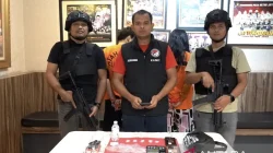 Kompak Jalani Bisnis Haram, Pasutri di Bekasi Diciduk Polisi Bersama Timbangan Digital dan Sabu