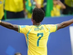 Vinicius Menggila, Brasil Lolos Sempurna ke Babak 32 Besar Usai Cukur Skotlandia
