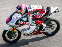 Drama Moto3 Ceko 2026: Veda Ega Finis Ke-5 Usai Duel Sengit di Barisan Depan