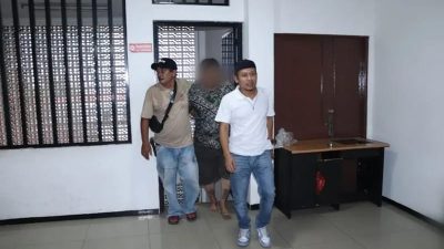 Polisi Ringkus Pencuri Perhiasan Bermodus Ritual Buka Aura di Jakbar