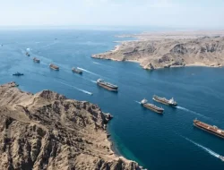 AS-Iran Sepakat Buka Selat Hormuz, Kapal Tanker LNG yang Terjebak 3 Bulan Mulai Bergerak