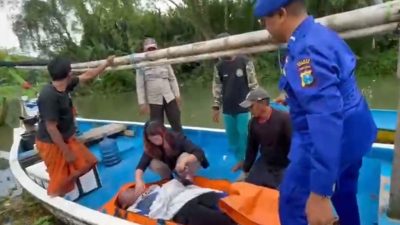 Isak Tangis Histeris Istri Sambut Jasad Crazy Rich Surabaya yang Tenggelam di Bangkalan