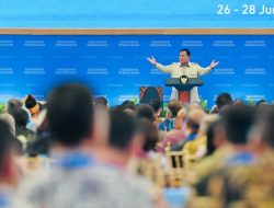 Prabowo: Jangankan Usul Profesor, Usul Anak Desa via TikTok Pun Saya Tindak Lanjuti!