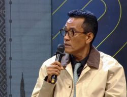 dr Tifa Diciduk Polisi Sejam Sebelum Ujian Disertasi, Refly Harun Semprot Penyidik Polda Metro
