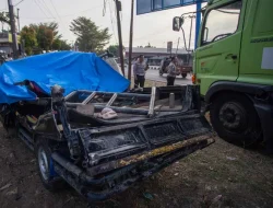 Niat Antar Hajatan Berujung Petaka, 11 Penumpang Pikap Tewas Dihantam Tronton di Pantura