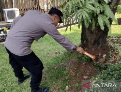 Polisi Amankan Benda Diduga Mortir di Anjungan Sumbar TMII