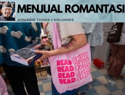Menjual Romantasi
