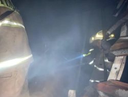 Akibat Korsleting Listrik, Gudang Konveksi di Koja Terbakar