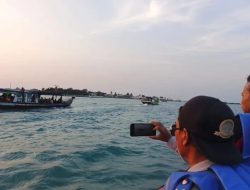 40 Penumpang Dievakuasi dari Kapal Mati Mesin di Pulau Pari