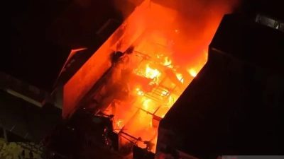 Satu Orang Tewas akibat Kebakaran di Pulo Gadung Jaktim