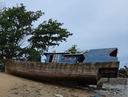 Jadi Barbuk Kasus Tambang Ilegal, Kapal KM JOI I Bocor 70% dan Sengaja Dikandaskan