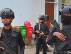 Dikawal Brimob Bersenjata Lengkap, Tersangka Korupsi Don Ritto Resmi Diserahkan ke Kejagung