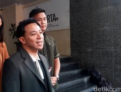Dugaan Perzinaan Suami Artis dan Istrinya Terbongkar, Aris Bawa Rekaman CCTV ke Polda Metro