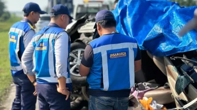 Kecelakaan Horor Mobil vs Kontainer di Tol MKTT, Jasa Marga Pastikan Lalin Sudah Lancar