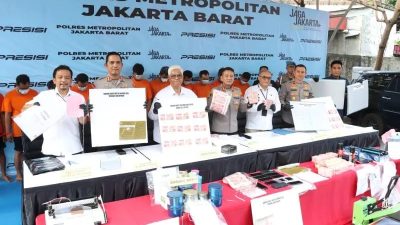 Polisi Ringkus 11 Orang Sindikat Produsen dan Pengedar Uang Palsu