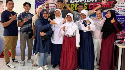 Bisa Tersenyum Indah, Wakil RT 12 RW 03 Raih Juara 2 Lomba Cerdas Cermat