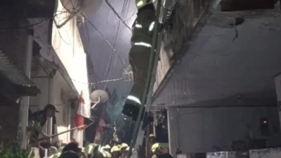 Sebanyak 81 Personel Padamkan Kebakaran di Kebayoran Baru Jakarta