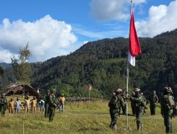 Menembus Keterisolasian Ugimba: Misi Pengabdian Koops TNI Habema Mengibarkan Merah Putih di Kaki Gunung Cartenz