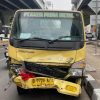 Pemotor Tewas Akibat Tertabrak Truk Terobos Lampu Merah di Pasar Rebo