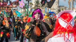 MUI Haramkan Pria Pakai Baju Wanita Saat Karnaval HUT RI