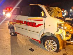 Ambulans Bawa Jenazah Terlibat Tabrakan Beruntun di Tol Trans Jawa Batang, 1 Orang Tewas!