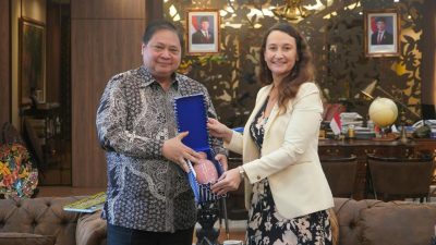 Perkuat Ketahanan Pangan, Menko Airlangga Gaet Raksasa Daging dan Susu Uruguay!