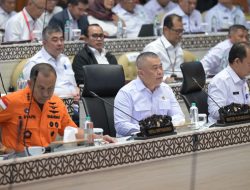 Sentil Manifest Hingga Kapal Overload, Menhub: Lebih Baik Tidak Berangkat dari Pada Tidak Selamat!