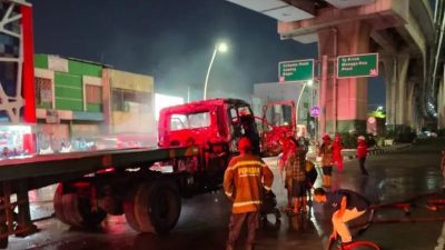 Pengemudi Motor Tewas dalam Tabrakan engan Truk Trailer di Jakut