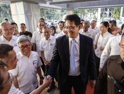 Bungkam Usai Dicopot Prabowo, Purbaya Tebar Senyum di Acara Sertijab Menkeu Suahasil