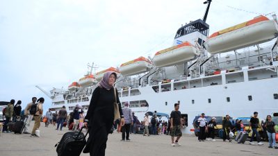 Dampak Abu Anak Krakatau Meluas, PELNI Pastikan Operasional Kapal Laut Aman dan Lancar