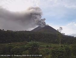 Gunung Sinabung Kembali Erupsi, Warga Dilarang Masuk Radius 3 Km!