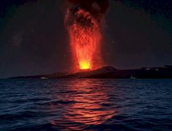 Anak Gunung Krakatau Siaga III, Penyeberangan Bakauheni – Merak Harus Waspada