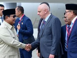 Hadiri EEF Ke-11 Atas Undangan Putin, Prabowo Tiba di Rusia dan Diserbu Mahasiswa