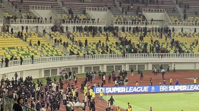 Buntut Kericuhan Laga Persita vs Persija, The Jakmania Dilarang Tandang Setengah Musim!