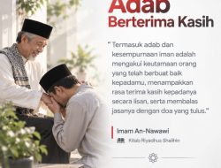 Adab Berterima Kasih