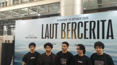 Reza Rahadian Paling Berkesan dengan Eva Celia di Laut Bercerita
