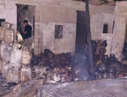 Belasan Kontrakan di Penjaringan Terbakar Dipicu Kebocoran Tabung Gas