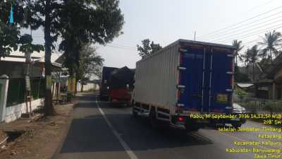 Sempat Mengular 10 Km, Kemacetan Horor Menuju Pelabuhan Ketapang Mulai Terurai!