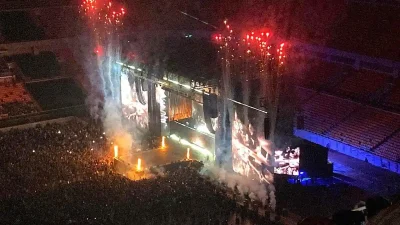 Konser Avenged Sevenfold di Jakarta: Momen Emosional Mengenang ‘The Rev’ Hingga Nostalgia Lagu Warnet