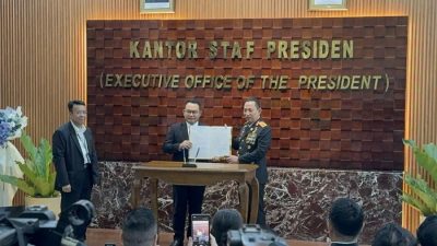 Resmi Jabat KSP Gantikan Dudung, Listyo Sigit Siap Urai ‘Bottleneck’ Program Prabowo!